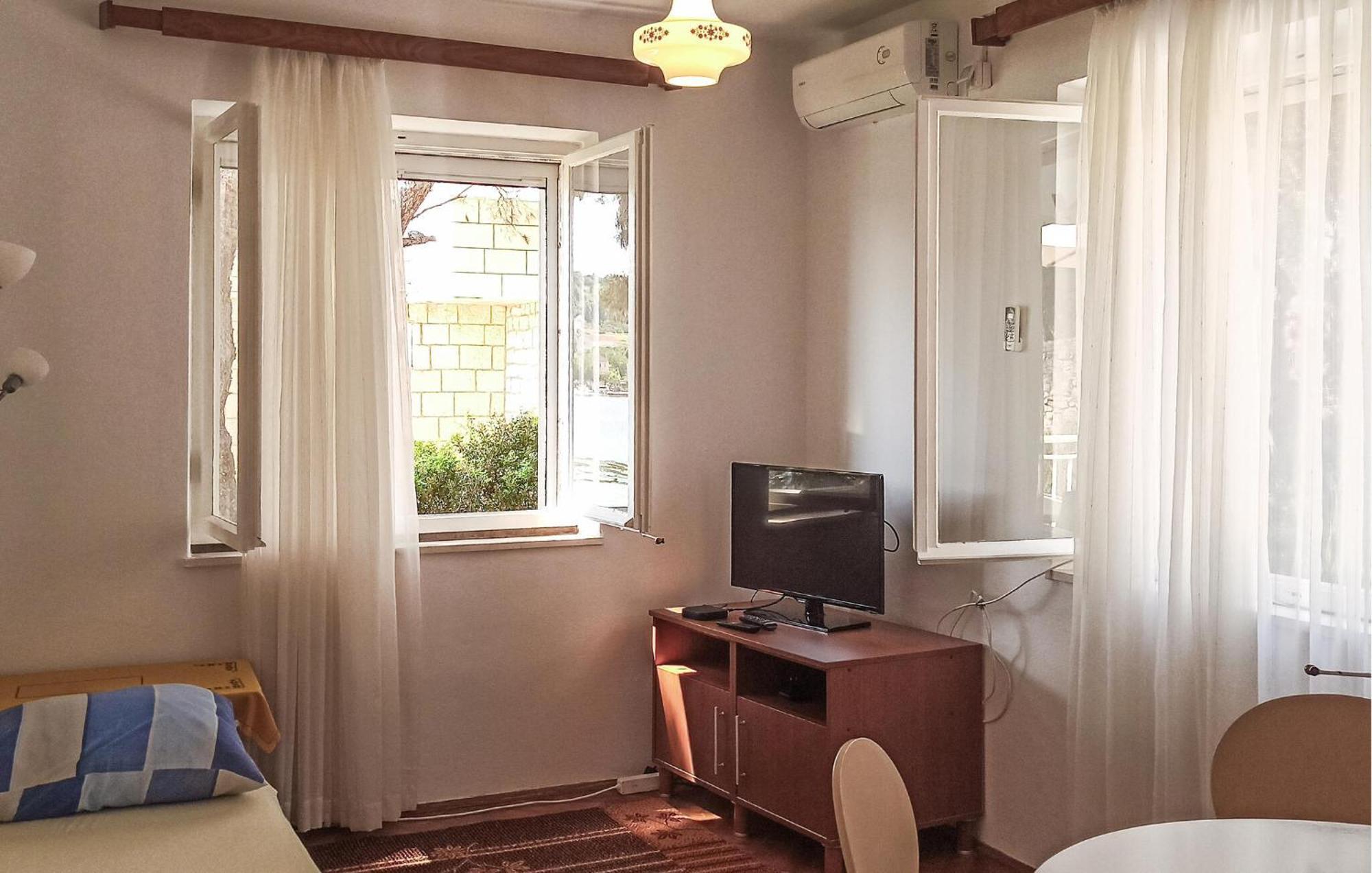 Amazing Apartment In Lumbarda With Kitchen المظهر الخارجي الصورة